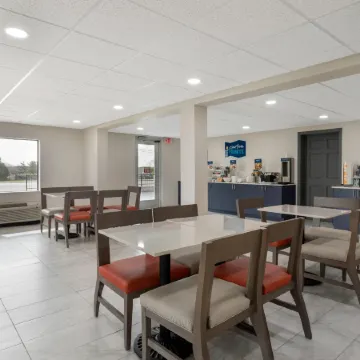 Clarion Pointe Kimball by Choice Hotels