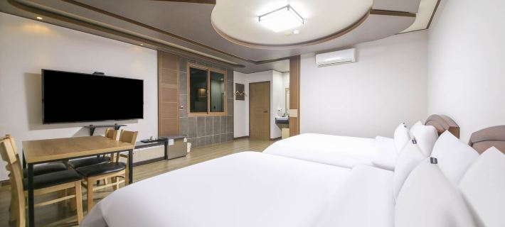 ฟี่-วัน โฮเทล โรงแรมในช็อนนัม-ควังจู