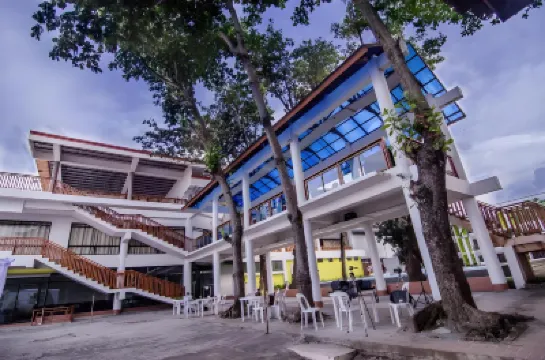 Apple Tree Resort and Hotel Hotels in 