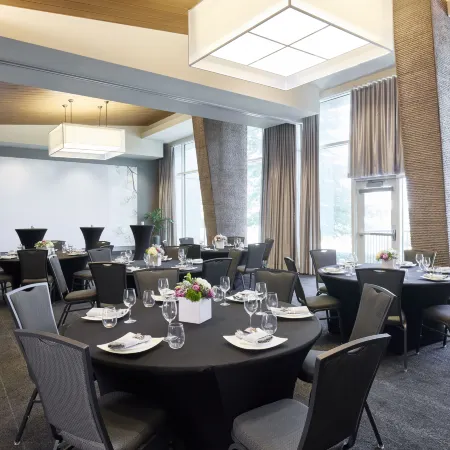 Archer Hotel Falls Church