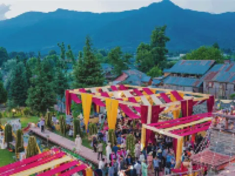 Hotel the Dewan โรงแรมในศรีนาการ์