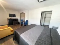 Cloud 9 Inn - El Cielo Inn Hotels in Pico Rivera