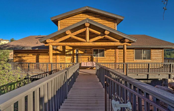 Mtn-View Gem w/ Fire Pit & Deck in Payson