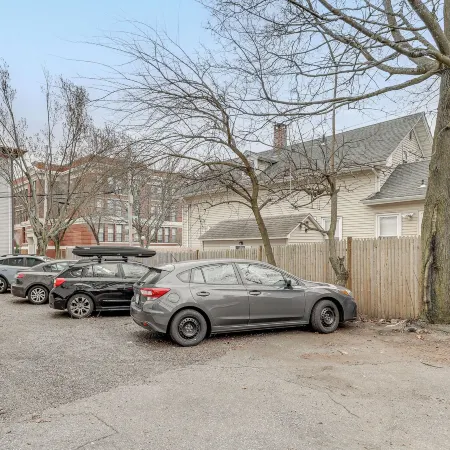 1 Mi to Dtwn: Pet-friendly Providence Apt w/ Yard