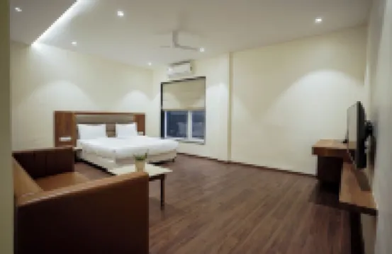 เดอะ แอมเบอร์ โฮเทล โรงแรมใน