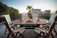 Kitta Mani Towerhouse - Mountain Views Garden