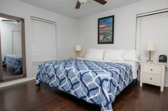 Fun 3bed/2Bath home with pool