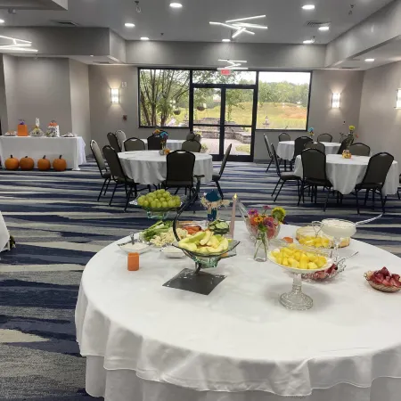 Comfort Inn & Suites Near Lake Guntersville