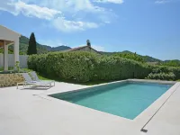 Villa in Malaucène with Heated Pool - 2つ星