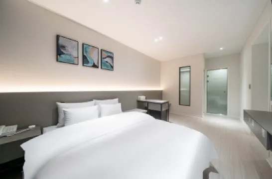 Page Hotel Hotels in 
