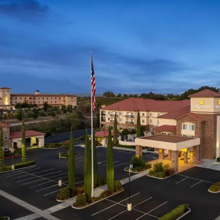 La Quinta Inn & Suites by Wyndham Paso Robles