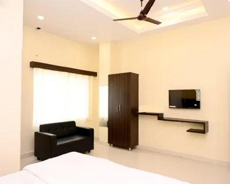 Hotel Satya Inn Hotels in Kurnool