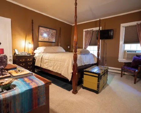 Admiral Peary Inn Hotels in Fryeburg