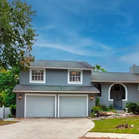 Florida Life on the water with game room, heated pool, kayaks +Pet friendly!!