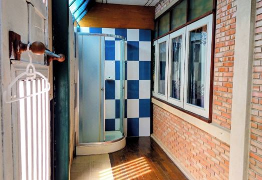 플로리스트 아유타야 친절한 서비스