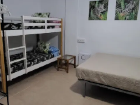 Cozy Townhouse in Vera, Just Steps From the Beach Hoteles en Vera