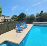 Maison d'hôtes la Ramade, 5 Chambres et Table d'hôtes en Provence (12 Pers)