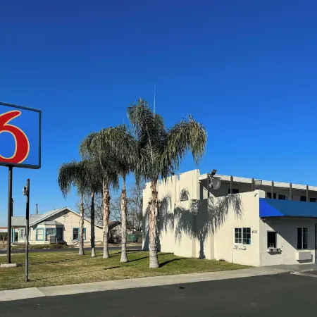 Motel 6 Delano, CA