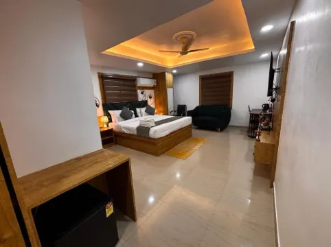 StayVilla Prime