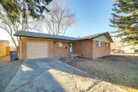 Family-Friendly Cortez 'Cedar House' w/ Yard! - Wifi