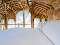Curve Villas Boutique Resort 克頓古海灘（Kedungu Beach）附近的飯店