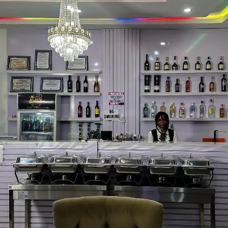 247 Luxury Hotel & Apartment Ajah