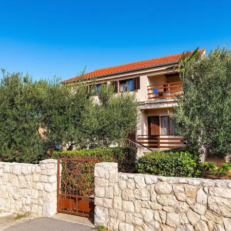 Apartment Šime
