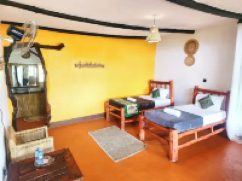 Hornbill Bush Lodge Hotels in 