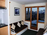 Apartment in France with Balcony Near Slopes Hotels in Huez