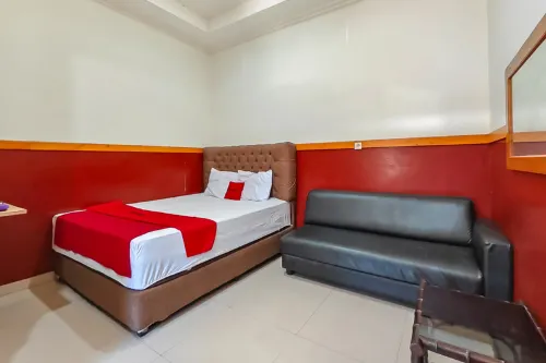 RedDoorz near Kopeng Salatiga