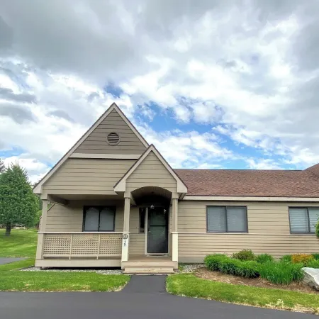 Fv21 Warm Fairway Village Townhome