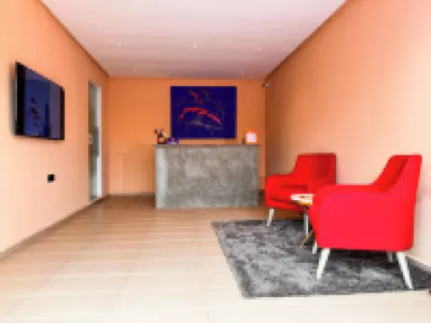 เดอะ โคโลนี เรสซิเดนซ์ โรงแรม และ สวีทส์ โรงแรมใน