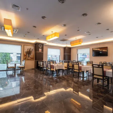 216 Castle Hotel