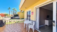 Coral La Quinta Park Suites - 3-Star