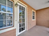Mangrove Point Townhome Hotels in Ruskin
