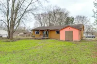 Rural Bloomington Area Home w/ Deck & Yard! - 2-Star