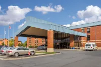 Comfort Inn Cleveland Airport - Afhentnings-/afleveringstjenester