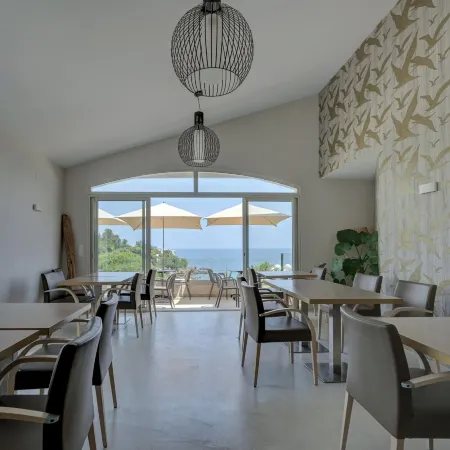 "Cap Riviera" Hotel & Restaurant Saint Aygulf