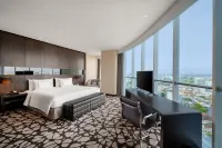 Hotel Melia Makassar - Pools