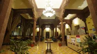 MPT Sheesh Mahal, Orchha - Boutique