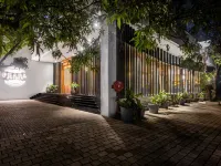 Pearl Resort Hotels in Valsad