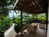Baia beachfront boutique lodge