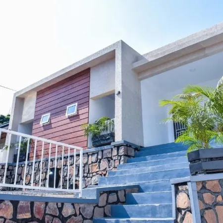 Inzozi Africa House B&B-Gishushu