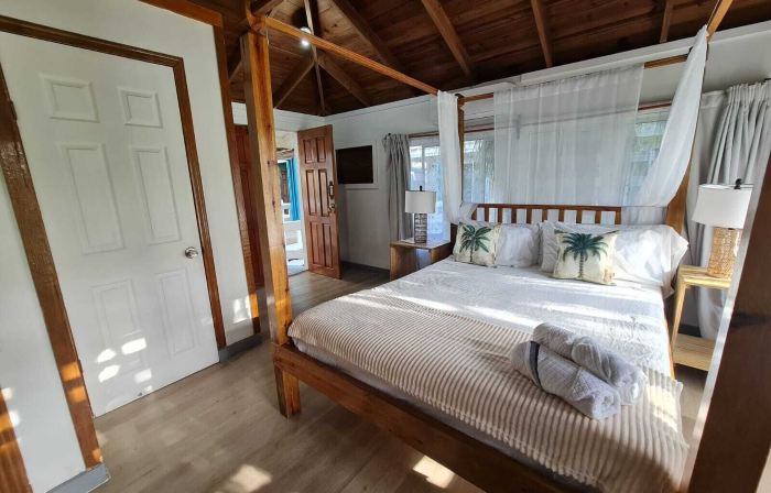 Las Palmas Cabins