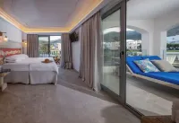 Parthenis Beach, Suites by the Sea