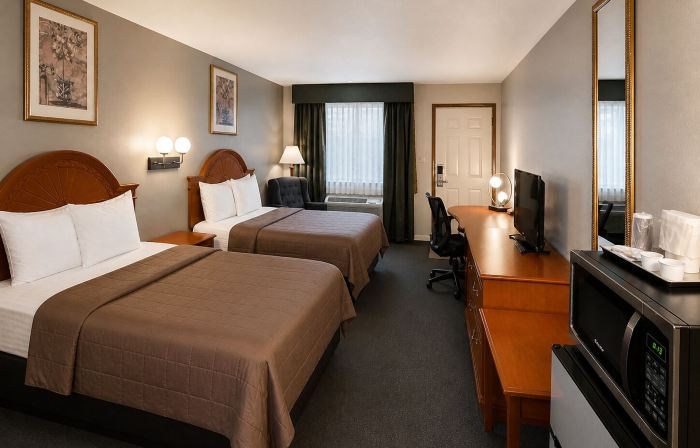 Ozark Inn & Suites