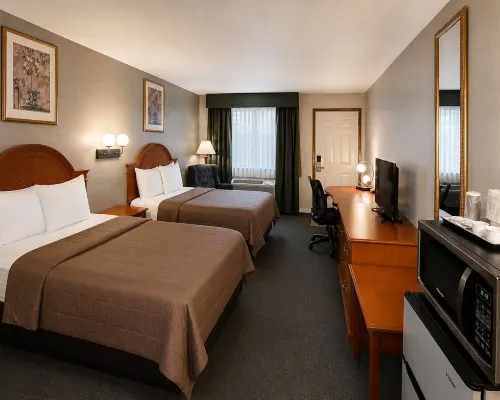 Ozark Inn & Suites Hotels in Ozark