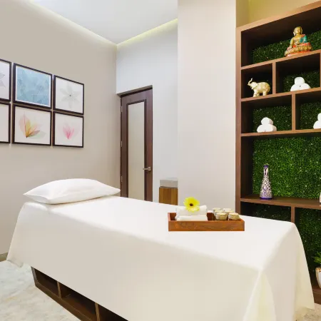 Lemon Tree Hotel, Hubli
