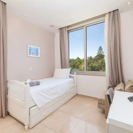 Villa Lombardi 9 in Protaras