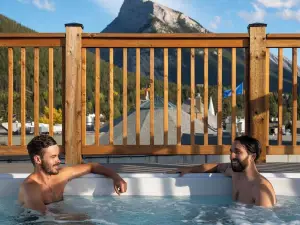 Basecamp Suites Banff